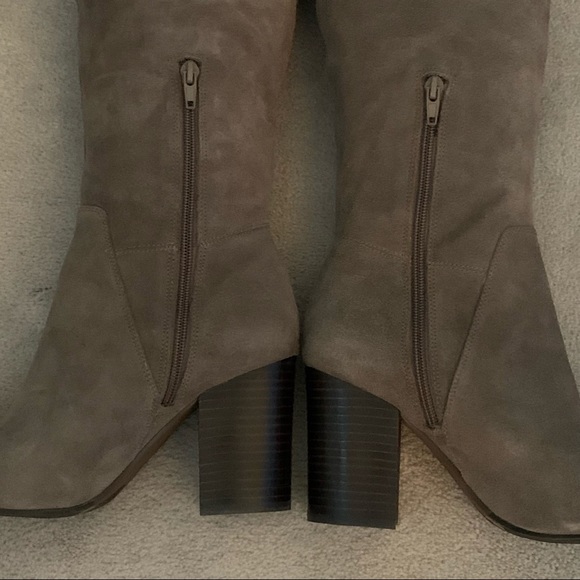 🆕Vince Camuto Sashe Slouch Grey High Shaft Boots - Picture 5 of 12